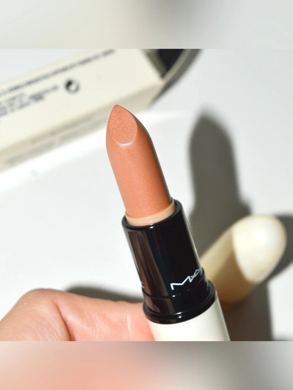MAC Cosmetics Lipstick *HONEY MOON* Limited Edition Nude BNIB Extra Rare